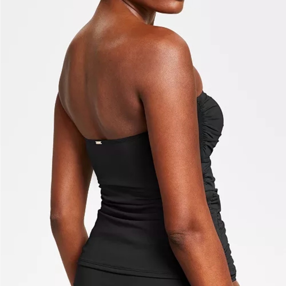 NWT Anne Cole
Twist-Front Ruched Tankini Top XS - Picture 2 of 4